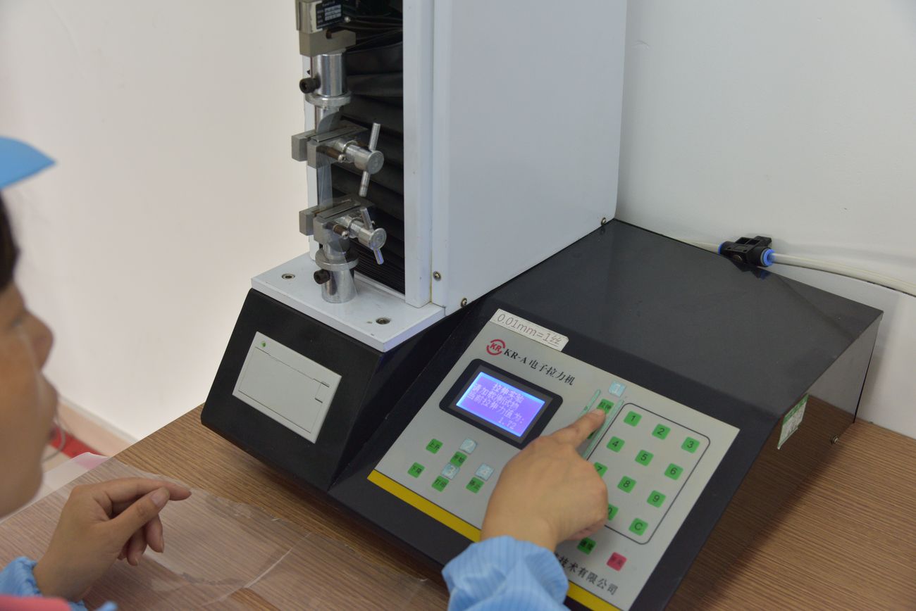 Tensile testing at the ZOE factory